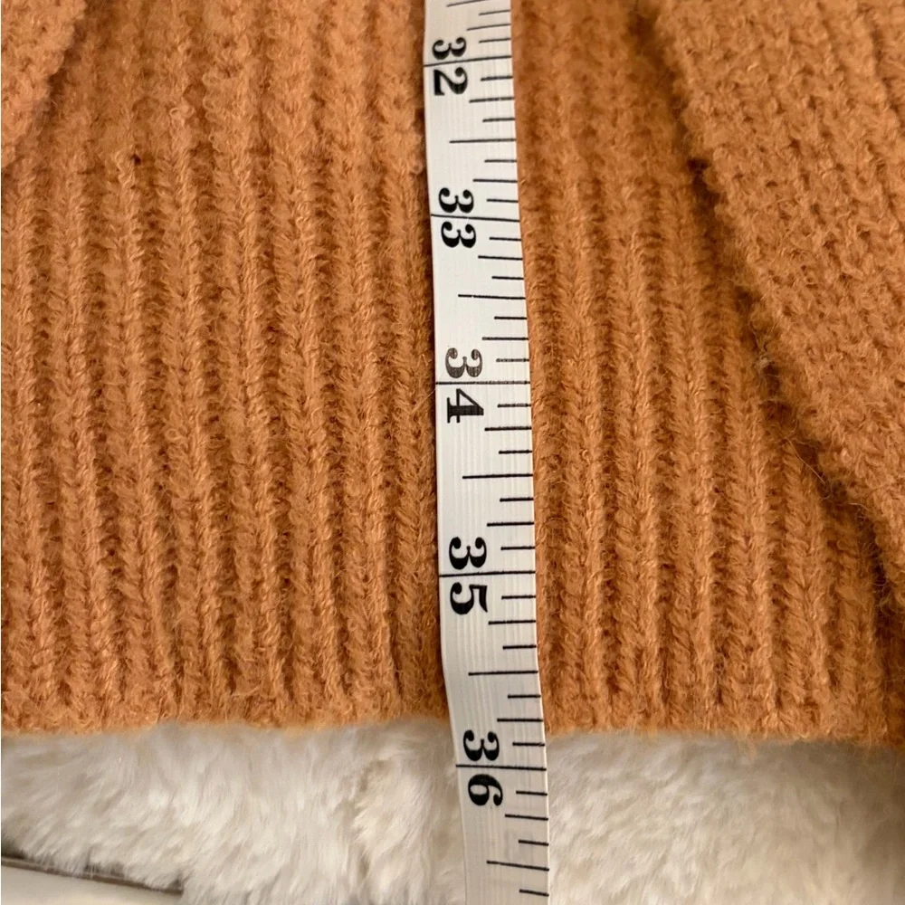 Bluivy Women's Warm Oversized Brownish Cardigan - Picture 5 of 7